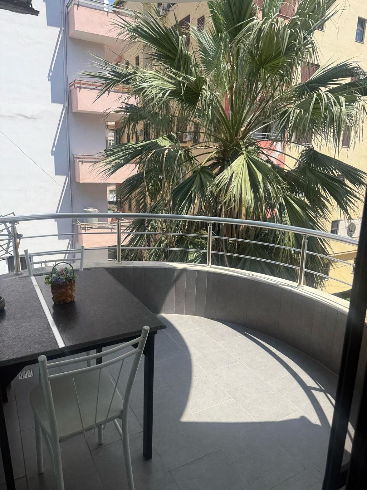 Apartments Next To The Beach In Durrës Exteriör bild